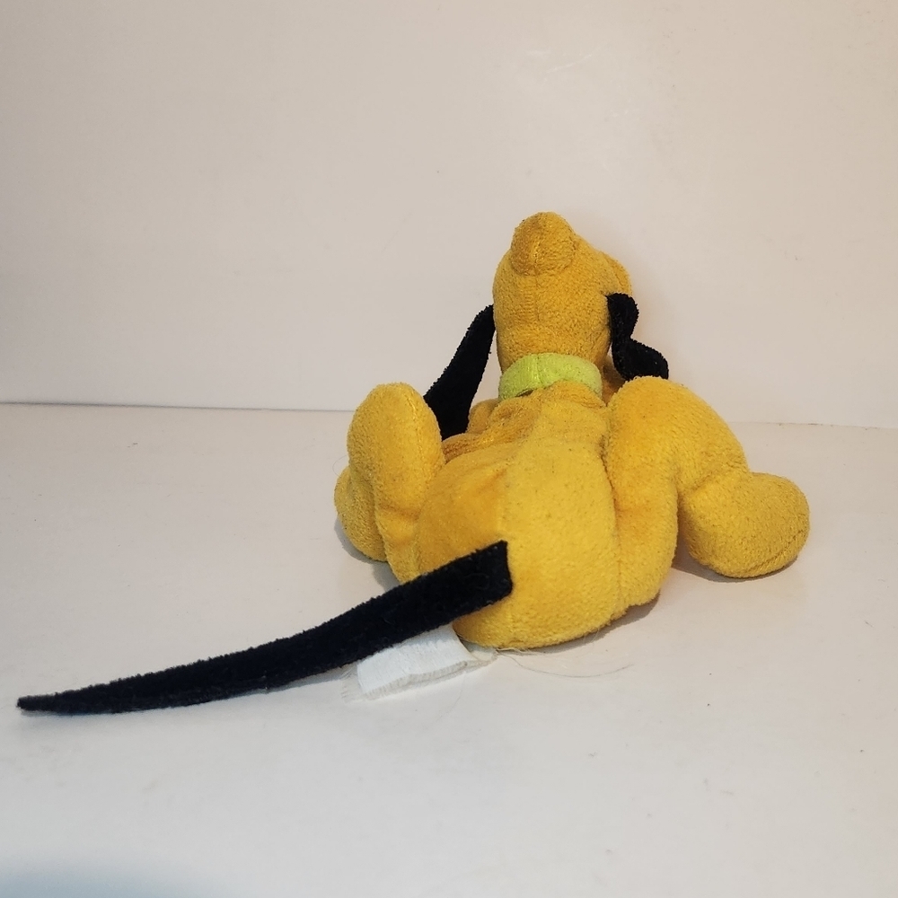7” Walt Disney World Disneyland beanie filled Pluto Plush Dog - Picture 3 of 10